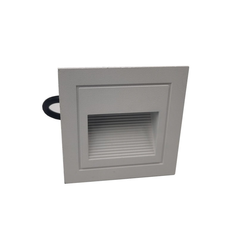 Lampa LED do oświetlenia schod – Outdoor Lighting Recessed recenzja i cena